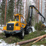 langetustraktor HR46X professionaalseks masinraieks